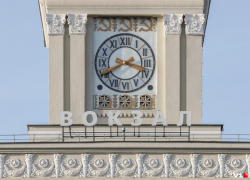 В Волгоградской области вновь всплыл вопрос о московском времени - по нему хотят проголосовать 22 апреля, вместе с поправками в Конституцию