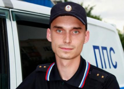 Молодой полицейский из Фролово спас жизнь 35-летнему мужчине на трассе
