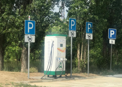 В Камышине открыли первую зарядную станцию для электромобилей