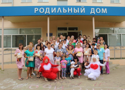«Настоящая семья – это много дружных «Я» - новый взгляд на оригинальный флешмоб в Камышине