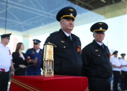 В Волгоград в специальной капсуле прибыл "Огонь Победы"