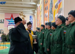 Камышанам показали, как отправили на службу первых 100 призывников-срочников в Волгоградской области (ВИДЕО)
