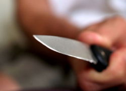 В Камышине женщина ударила ножом 52-летнего сожителя
