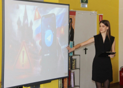 В Камышине до финала конкурса "Ученик года" дошли трое парней и трое девчат