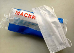 В Камышине 18 лотков начнут торговать в людных местах перчатками и масками
