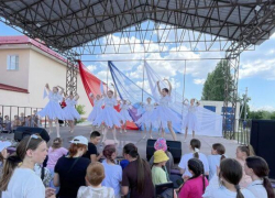 Праздник под открытым небом объединил артистов и зрителей в Камышинском районе