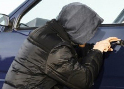 Несовершеннолетние подростки отправятся под суд за угон "семерки" на Молодежной в Камышине