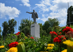 Камышинский бизнес не собирается предоставлять своим наемным работникам губернаторские "футбольные" выходные