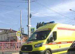 На дороге Петров Вал  - Камышин перевернулась "Лада", водитель и пассажирка попали к хирургам