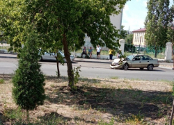 За рулем "странно" столкнувшихся у Камышинского роддома машин находились опытные водители