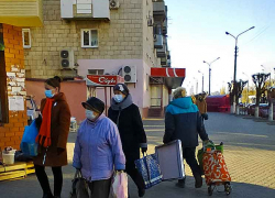 С сегодняшнего дня, 16 ноября, камышане обязаны носить маски не как попало, а по федеральным стандартам