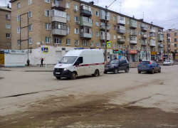 В Центральной городской больнице Камышина врачи не смогли спасти обгоревшего во время пожара 27-летнего парня