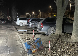 В Камышине в "элитном" 6-м микрорайоне назревает "война столбов" 