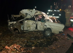 Жуткая гонка на дороге: четверо юношей и девушек разбились насмерть