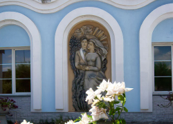 Большие деньги могут "прилететь" трем знакам Зодиака, а одному - большая любовь: гороскоп от волгоградского астролога на новую неделю августа 