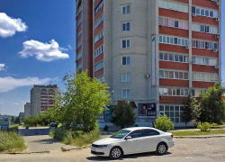 В Камышине энергетики не смогли провести подключение горячей воды без аварий, поэтому подача ресурса в квартиры задерживается