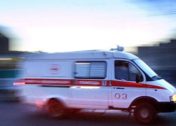 На видео попала авария на повороте на село Костарево в Камышинском районе: в кадре и "скорая" 