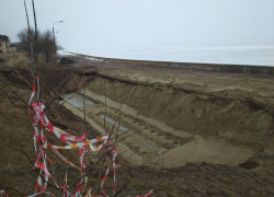 По иску прокуратуры суд обязал администрацию Камышина обеспечить функционирование ливневой канализации и не губить Волгу