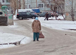 Волгоградский экс-депутат считает, что прибавка социальных пособий на 10-20 рублей только злит людей