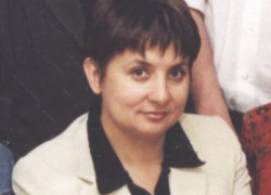 Мэр Урюпинска прославился тем, что одним махом уволил редактора своей газеты, но под давлением сообщества остыл и взял обратно