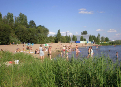 В Камышине на пляж Гремячий вызвали "скорую"