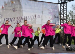 В Камышинском районе молодежь "зажигает" на фестивалях уличного танца