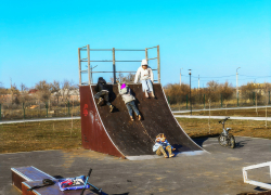 Утро в условиях ракетной опасности провели жители Волгоградской области