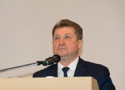 Глава Камышина Станислав Зинченко вновь выступил в личном телеграм-канале с предупреждением о своих "двойниках"