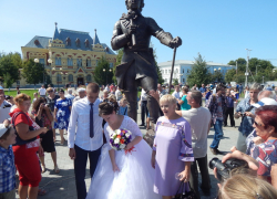 По звездам можно определить, с кем жить и от кого рожать, - астролог