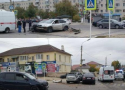 В Камышине пьяный ростовчанин на "Лексусе" пролетел на красный и ударил два автомобиля