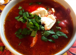 В Волгоградской области статисты подсчитали цену кастрюли борща - она "покусывается"!