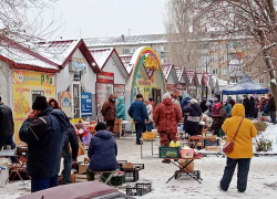 Центральная улица Ленина в Камышине не должна превращаться в стихийную "торгушку", - камышанин