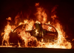 Управление по делам ГОЧС и МП администрации Камышина заявило, что одну из сгоревших на улице Гороховской "Газелей" подожгли