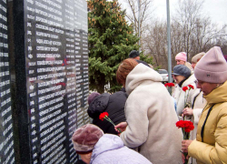 "Пусть наша память и наши молитвы станут свидетельством их бессмертия": камышан зовут 24 февраля поклониться памяти бойцов, погибших в СВО