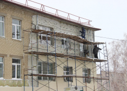 Ремонт первого этажа хирургического корпуса ЦГБ Камышина, почти превратившегося в долгострой, в очередной раз обещают закончить оперативно - через 10 дней