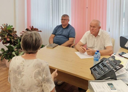 В Камышинской гордуме категорически не желают  информировать камышан, что сделано по запросам избирателей, полученным на личных приемах депутатами?