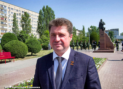 «Сегодня очень важный и волнительный день. Я вступил в должность...» - Станислав Зинченко выложил собственные литературные заметки после переизбрания