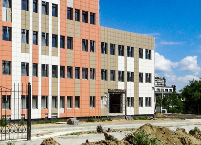 Вслед за провалом сроков стройки поликлиники в Камышине в отставку «попросили» профильного вице-губернатора в Волгоградской области