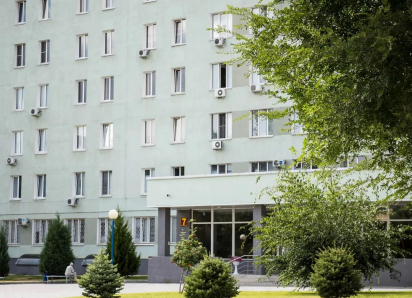 Медики Волгоградской областной больницы помогли камышанке с редким наследственным заболеванием