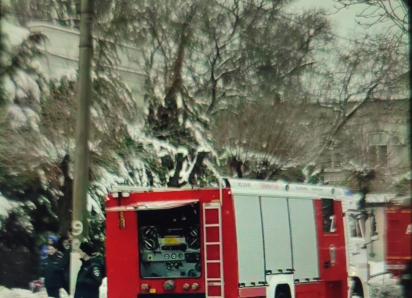 Что случилось в музыкальном училище в Камышине сегодня, 14 января, что с утра его вдруг окружили пожарные машины?