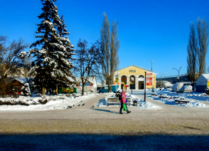 В Камышине подросток собирался рассовать по тайникам 50 свертков с наркотиком, но был задержан: он взят до суда под стражу