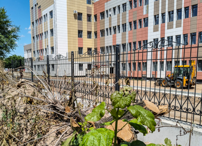В Камышине до второго срока сдачи поликлиники на улице Советской остается меньше полутора месяцев