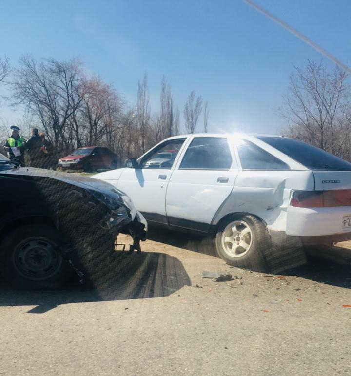 В Камышине произошла авария в районе поселка «Мичуринский»