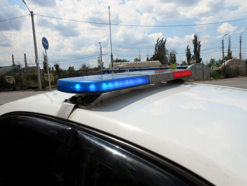 У пенсионерки из города Петров Вал Камышинского района мошенники выманили 100 тысяч