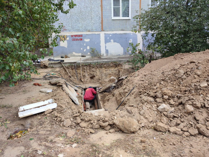 Коммунальщики Камышина рапортуют, что запустили отопление в две трети жилого сектора города, но без авралов не обошлось