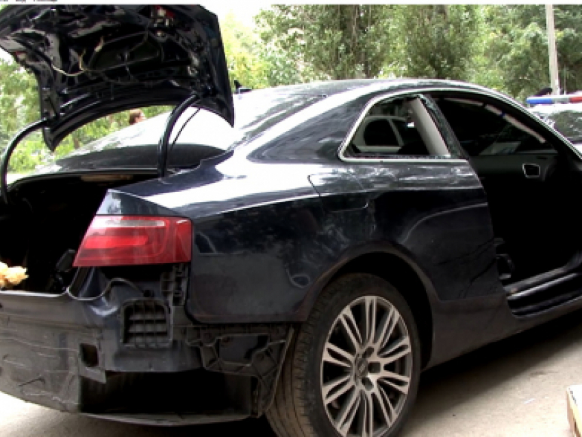 Полицейские задержали 21-летнего «гонщика» с человеческой рукой в багажнике его автомобиля
