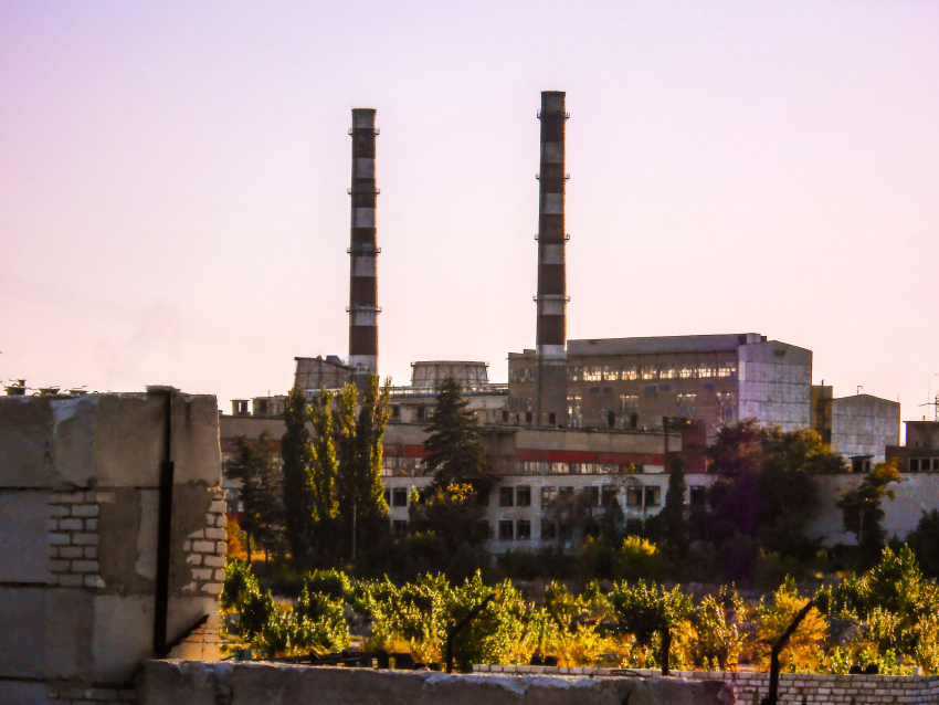 Почему и на сколько в Камышине отключают горячую воду на 3-м городке и в 5-м микрорайоне?