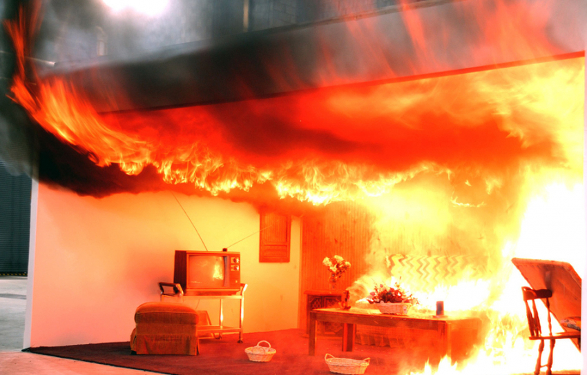 В городе Петров Вал Камышинского района  «удачно» сгорела комната жилого дома - никто не пострадал