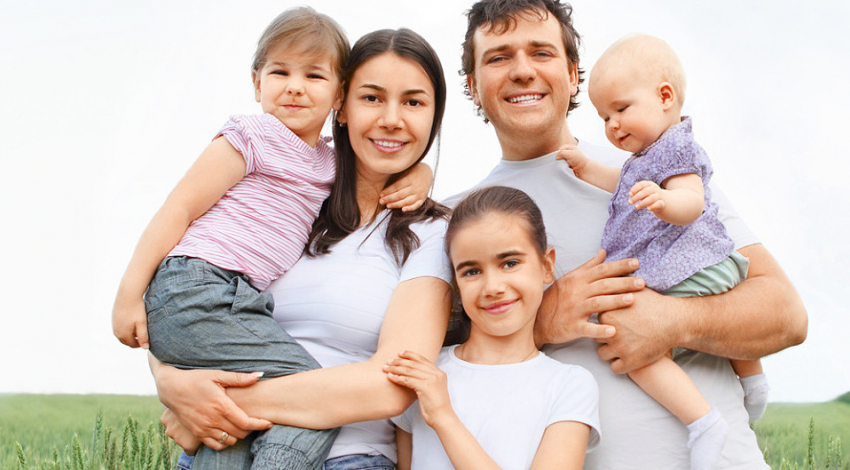 В 2019 году малоимущие семьи камышан смогут получать 9569 рублей ежемесячно из средств материнского капитала