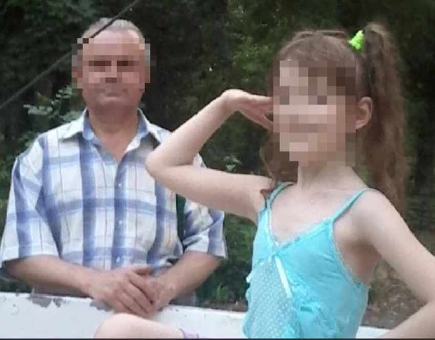Волгоградские СМИ продолжают писать о кошмаре - найденной в холодильнике мертвой худенькой студентке из Волжского  